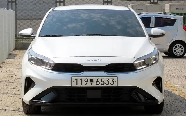 포천중고차 더뉴 K3 2세대 1.6 가솔린 프레스티지 매물 사진 14 - 2022/06 113,229km